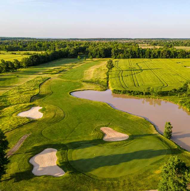 Niagara National Golf & Country Club in Stevensville